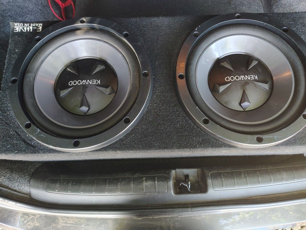 2 12's Pioneer Speakers