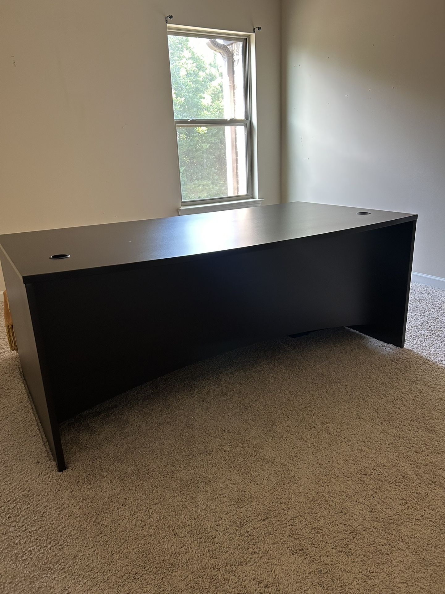 Newly Desk