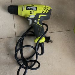 5.5 Amp Corded 3/8 in. Variable Speed Compact Drill/Driver with Bag