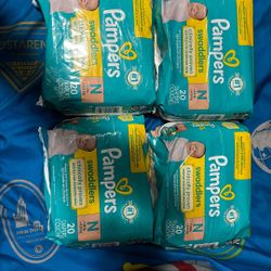 Pampers Swaddlers New Born