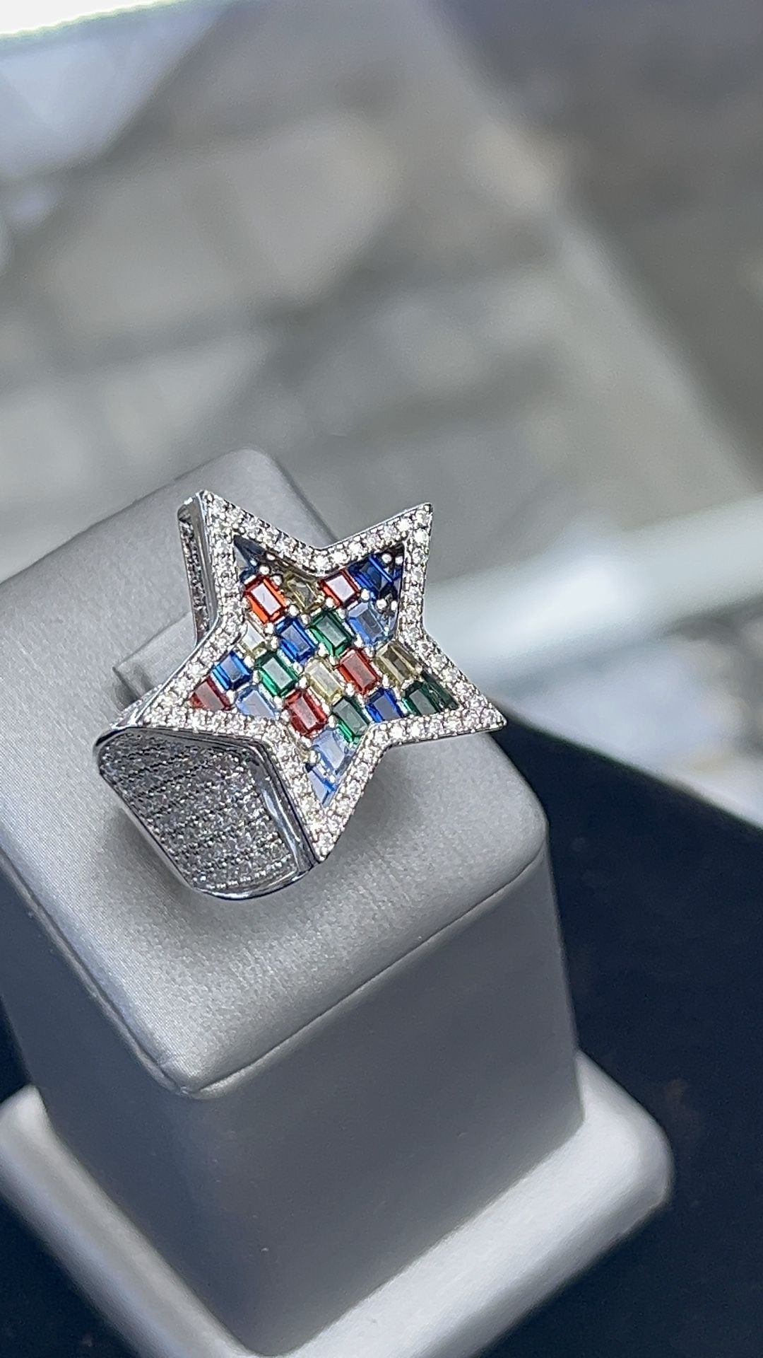 Star Ring Moissanite