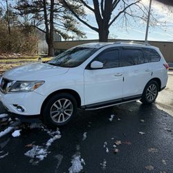 2016 Nissan Pathfinder