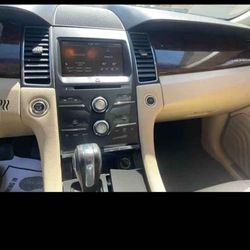2015 Ford Taurus
