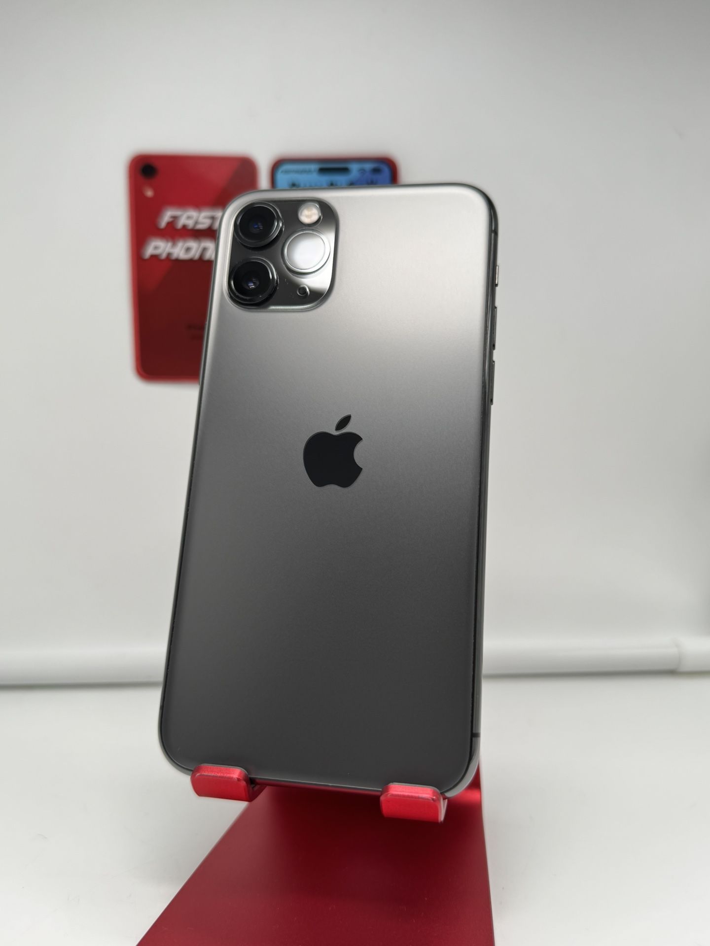 Apple iPhone 11 PRO 64GB UNLOCKED Space Gray
