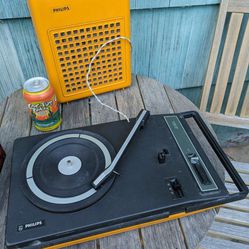 Turn Table 1971 Record Player