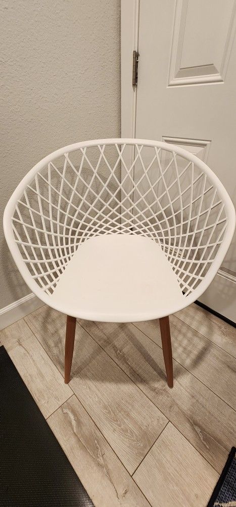Quantity Of 4 Modern Style Chairs, New Without Tags