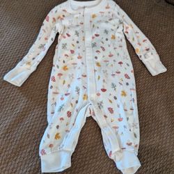 Fall snap-up baby sleepsuit without feet