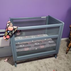 Crib, Bassinet, and Playpin 
