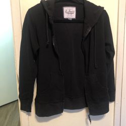 Black M Ribbed Hoodie Sweater 