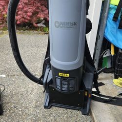 Nilfisk GD 5 Battery Backpack Kit