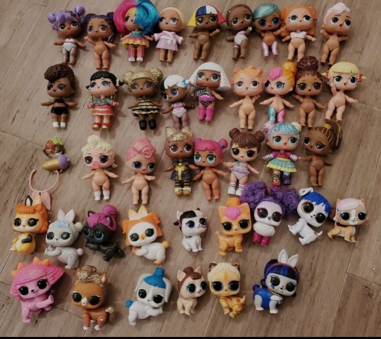 LoL Dolls And LoL Pets With Lots Of Accessories For Both