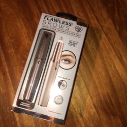 NEW IN BOX Flawless Brows