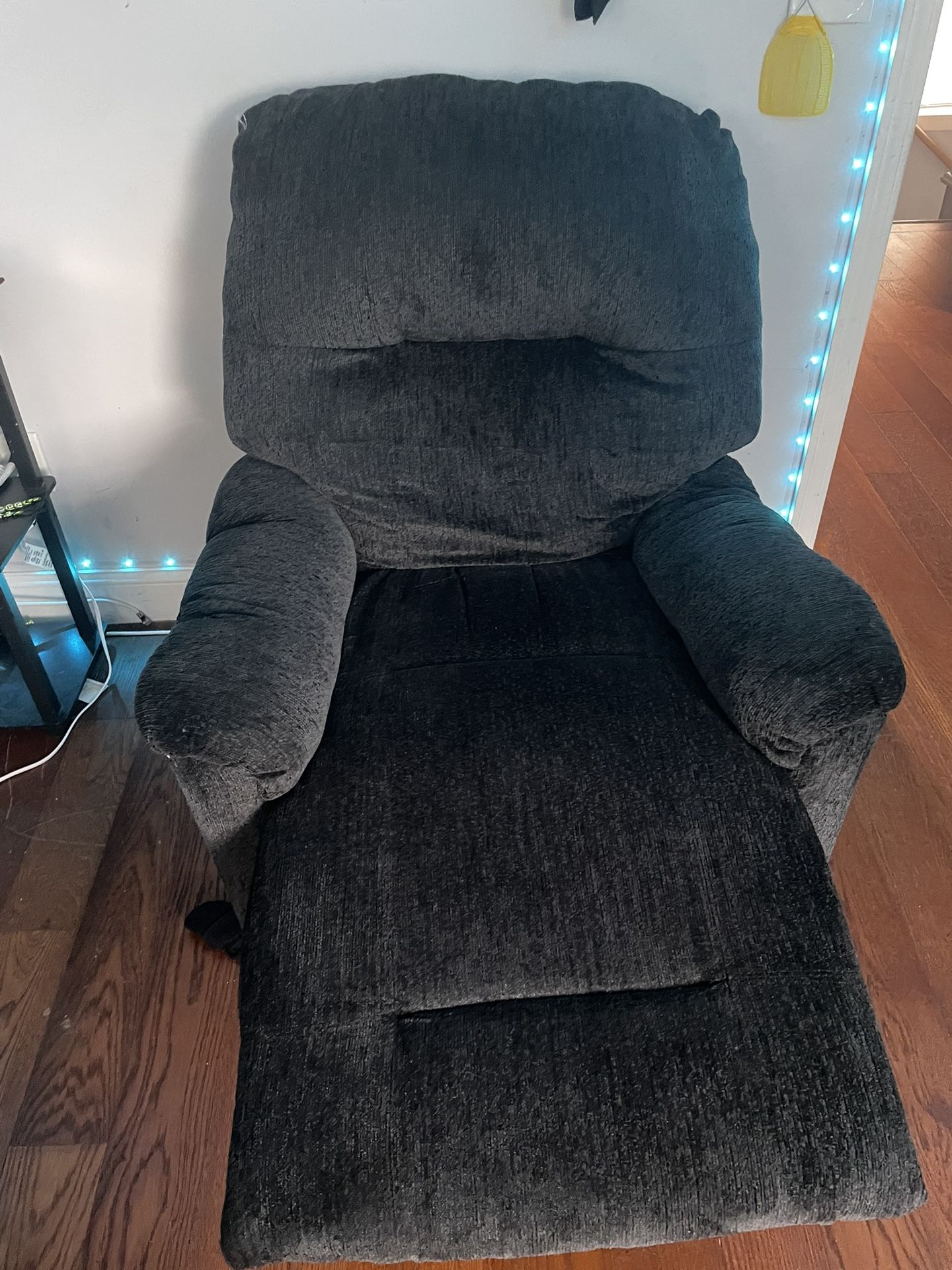 Recliner Chair