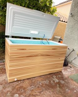 Cold Plunge - Ice Bath