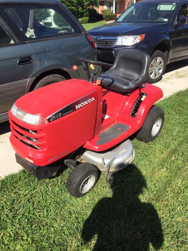 Honda 2113 Hydrostatic Mower, Needs engine rebuild