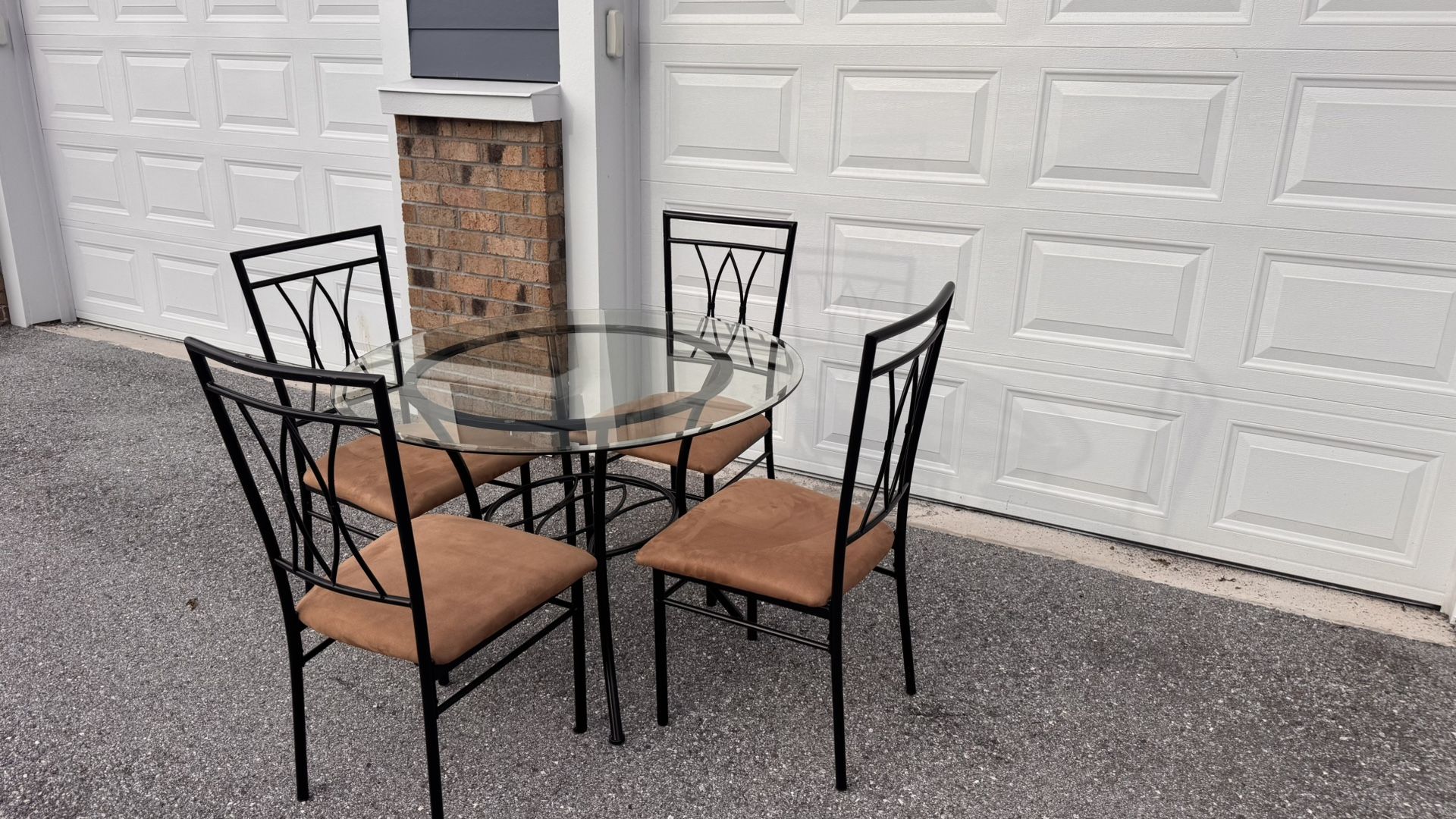 🍽️ 5-Piece Glass Dining Set – Modern Round Table with 4 Cushioned Chairs