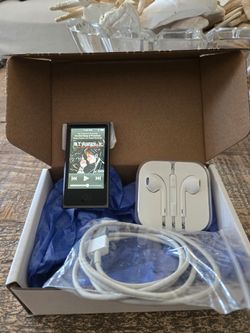 Apple IPod 7th Generation Nano Bluetooth with just under 2000 songs downloaded New Accessories