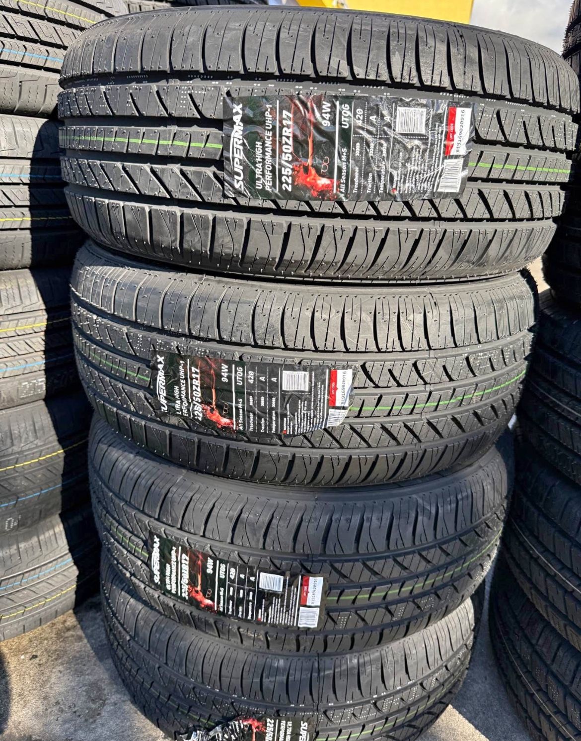 ‼️📲225/50/17 Vendo Set De Llantas Nuevas Marca Supermax All-season 