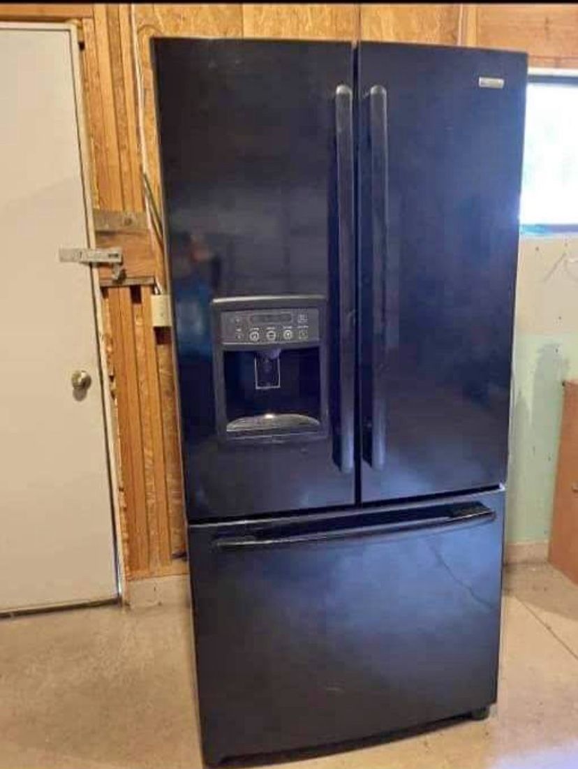 Samsung French door refrigerator