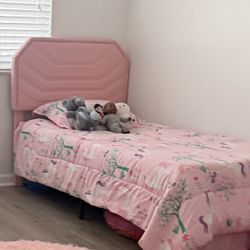 Twin Bed 