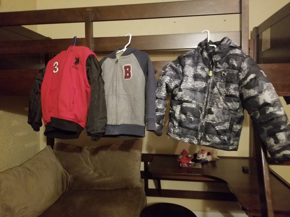 Kids sweaters