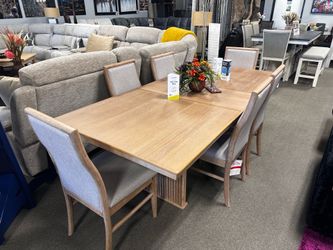 Large wood dining table set! $1599 🧡☎️✨