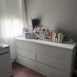 White Dresser