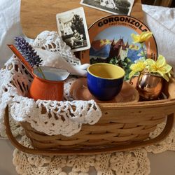 Picnic Basket Vintage Vignette 