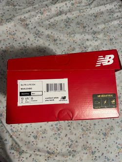 Size 10 New balance elite electrical hazard safety shoe