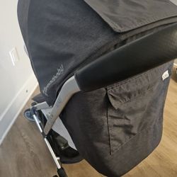 UPPABABY Stroller Dark Grey With Cream UV Protection Cover 