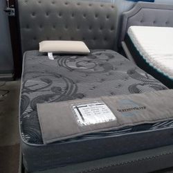 Queen Platform Upholstered Bed Frame