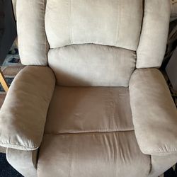 Beige recliner 