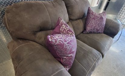 Gray Loveseat 