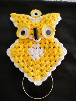 Owl towel holder. New