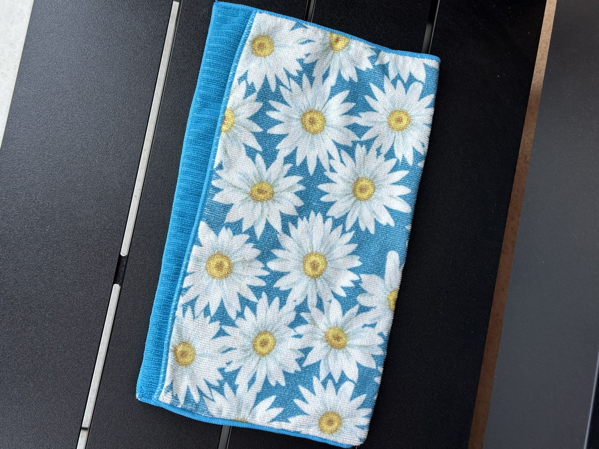Daisy Cleaning Towelette