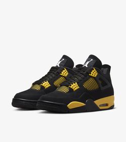 Nike Air Jordan 4 “Thunder”