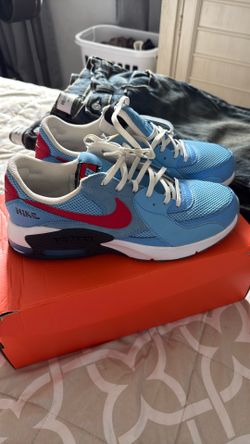 Nike Shoes 9.5