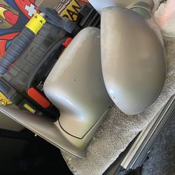 99 GMC Side Mirrors. 