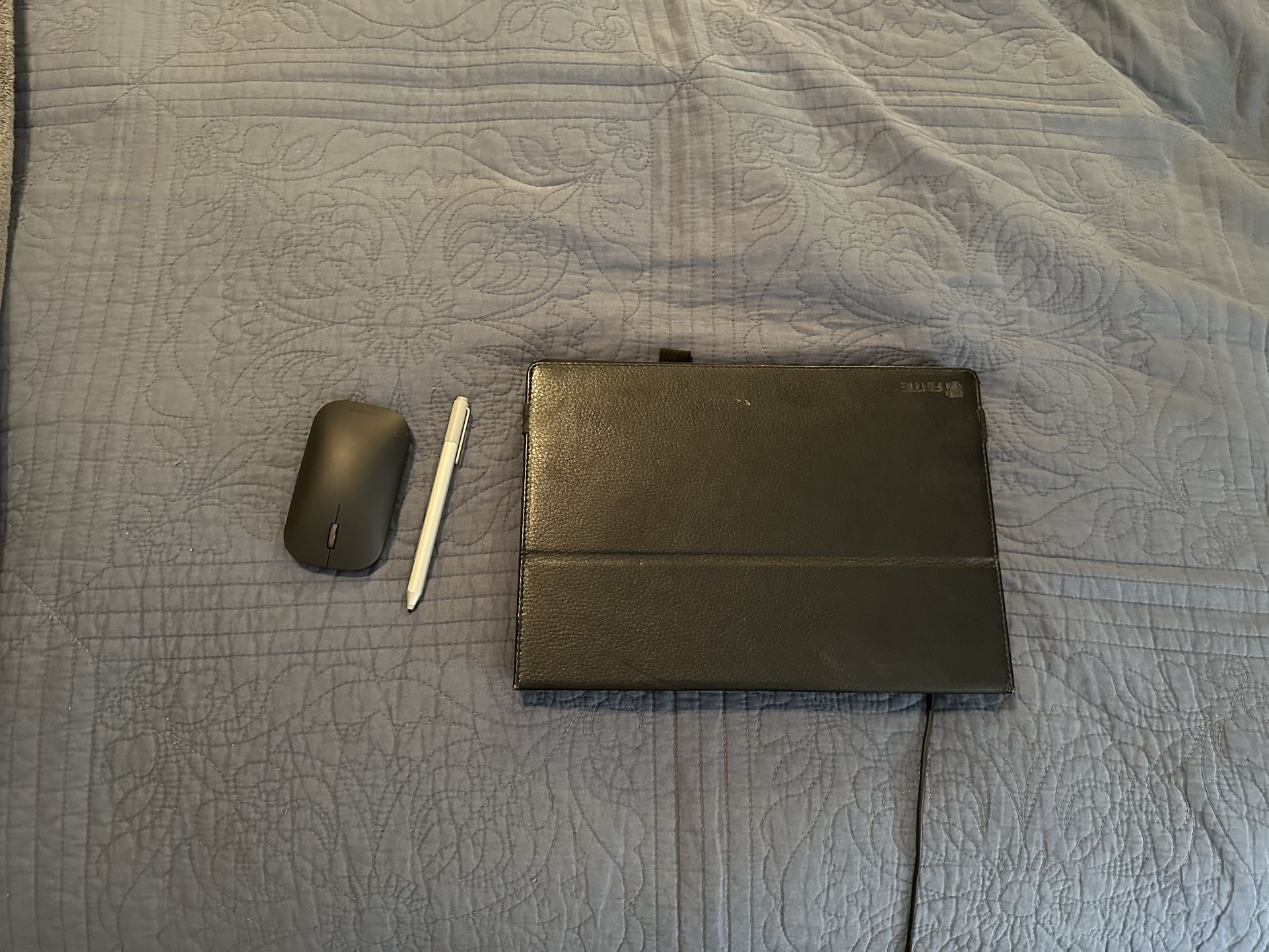 Microsoft Surface Pro Bundle