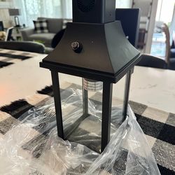 Set of 2 Outdoor Lights with Speakers