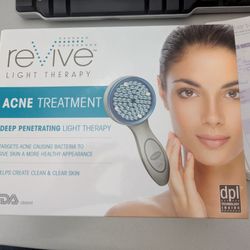 Revive Light Therapy Acne Treatment