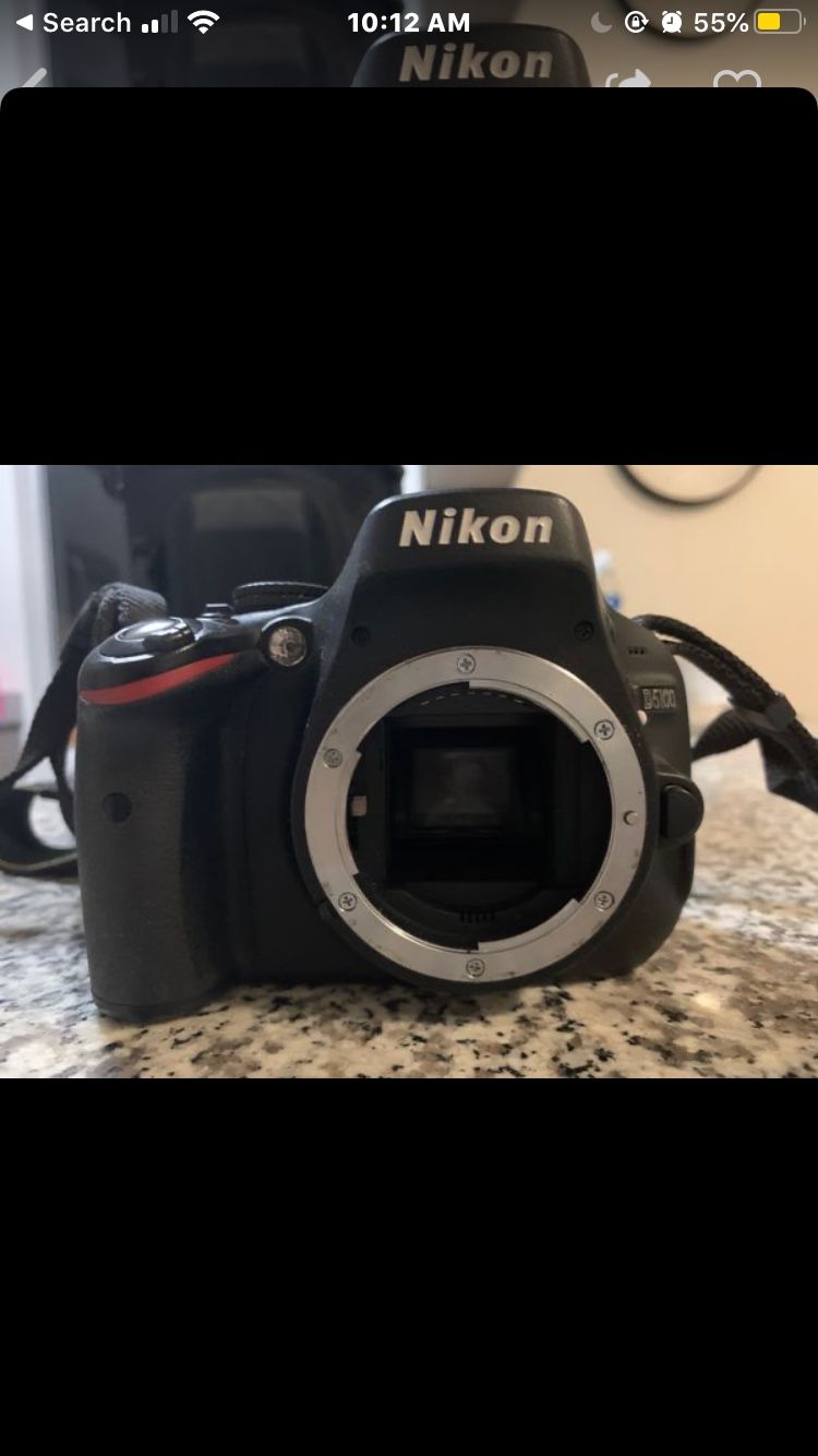 Nikon D5100 + 2 lenses + Camera Bag
