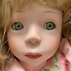 Dynasty Collection Anna Collection Jenny Porcelain Doll with Butterfly Net 1988