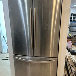 Samsung Refrigerator — Fully Working — Pickup ASAP