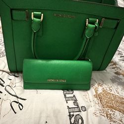 Michael Kors Purse & Wallet