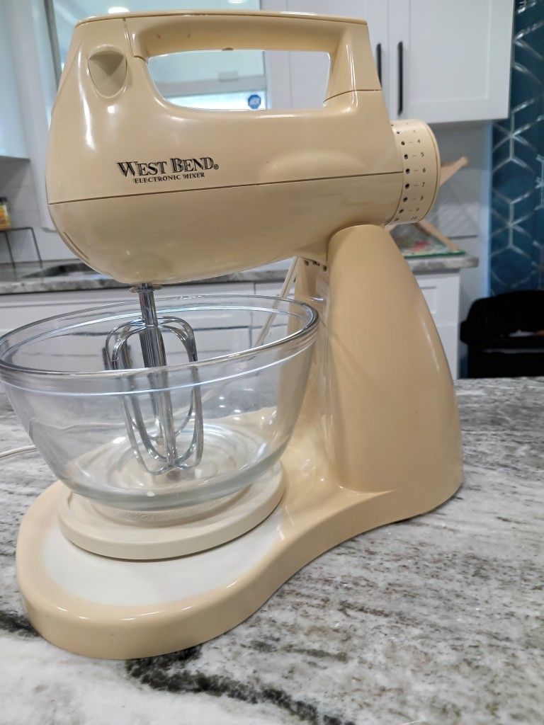 West bend electronic mixer