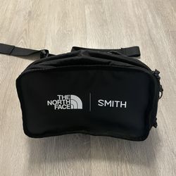 The North Face & Smith Black Explore Adjustable Waist Fanny Pack Bag