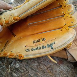 Baseball Glove 