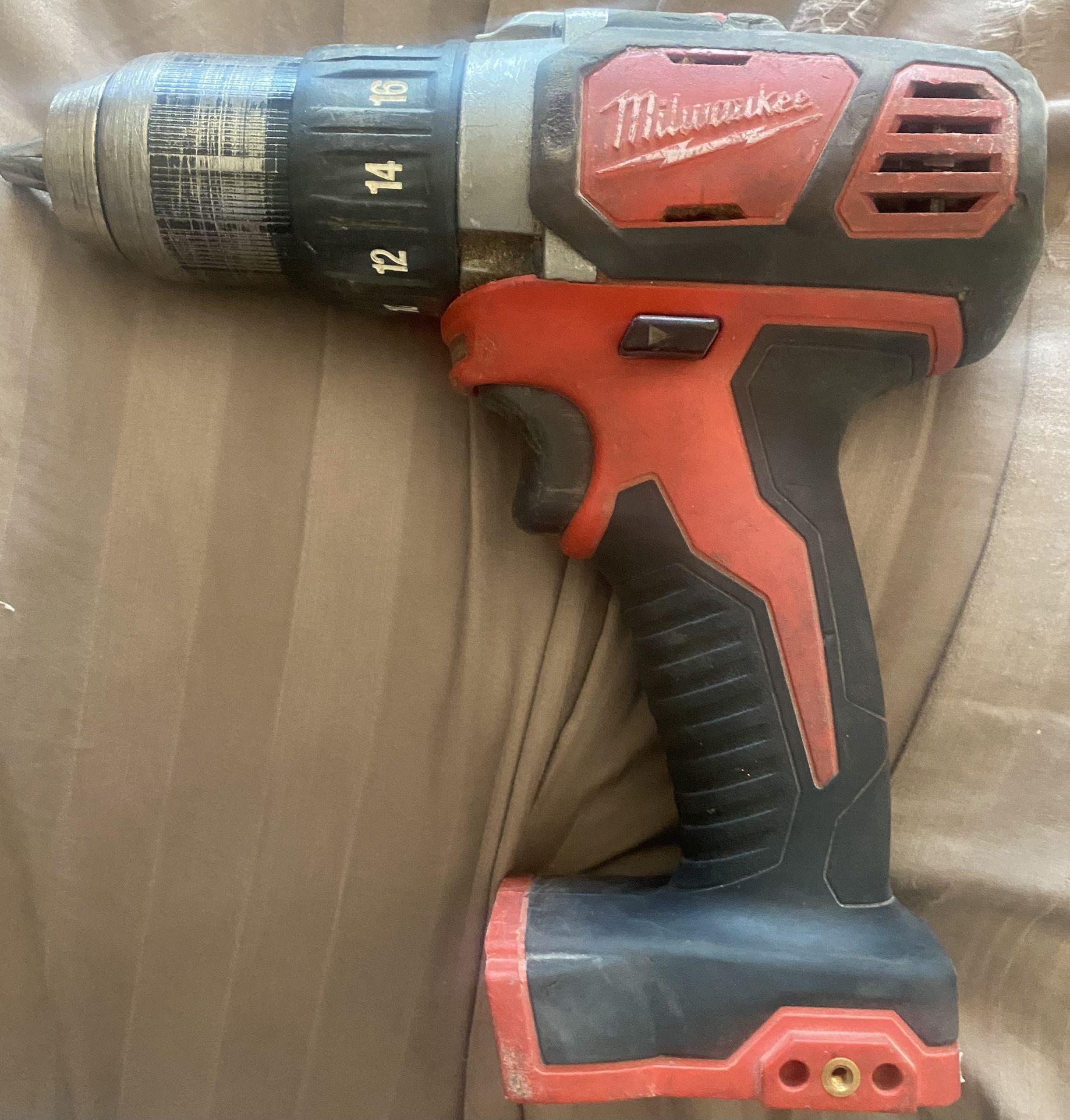Milwaukee 18v Drill