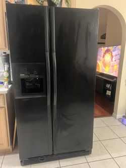 Side-By-Side Refrigerators
